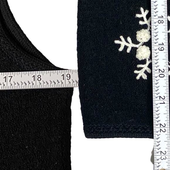 Lisa International Boiled Wool Snowflake Sweater Vest Women S Whimsigoth Cottage - Picture 8 of 10